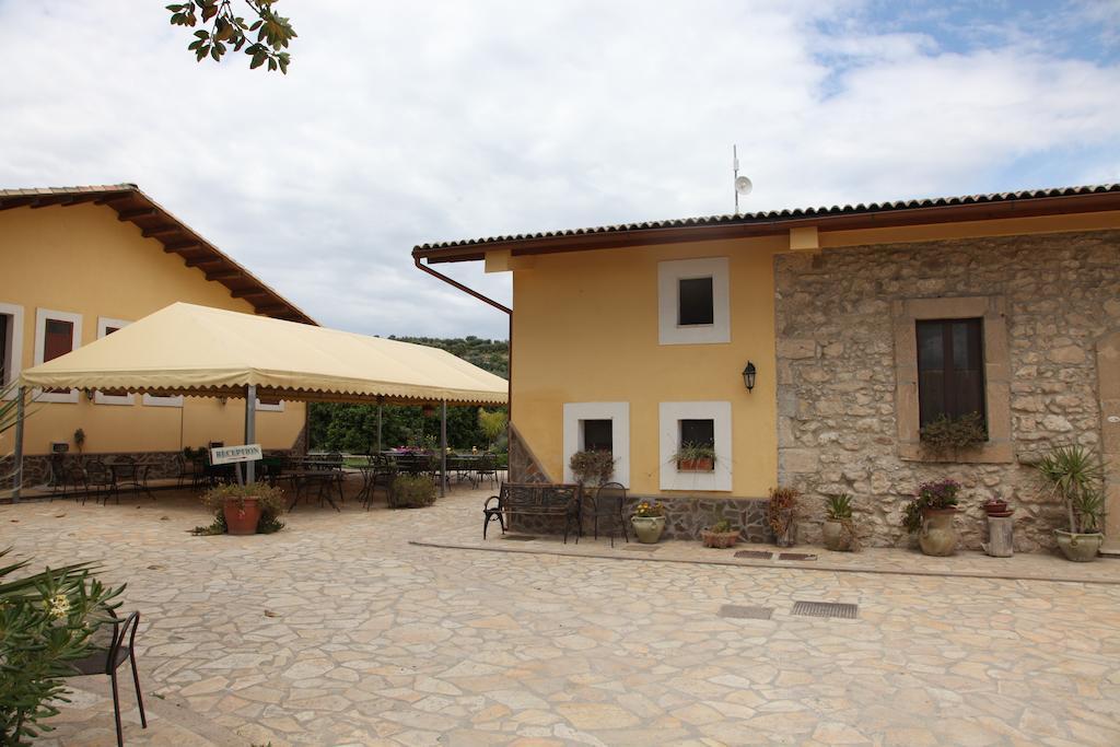 Il Giardino Del Sole Vila Agnone Bagni Exterior foto