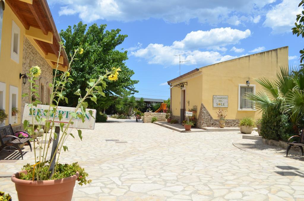Il Giardino Del Sole Vila Agnone Bagni Exterior foto