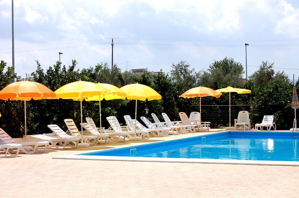 Il Giardino Del Sole Vila Agnone Bagni Exterior foto